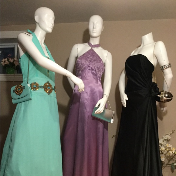 Gorgeous Designer Purple Beaded Embroidered Open Back Any Occasion Gown - Picture 10 of 11